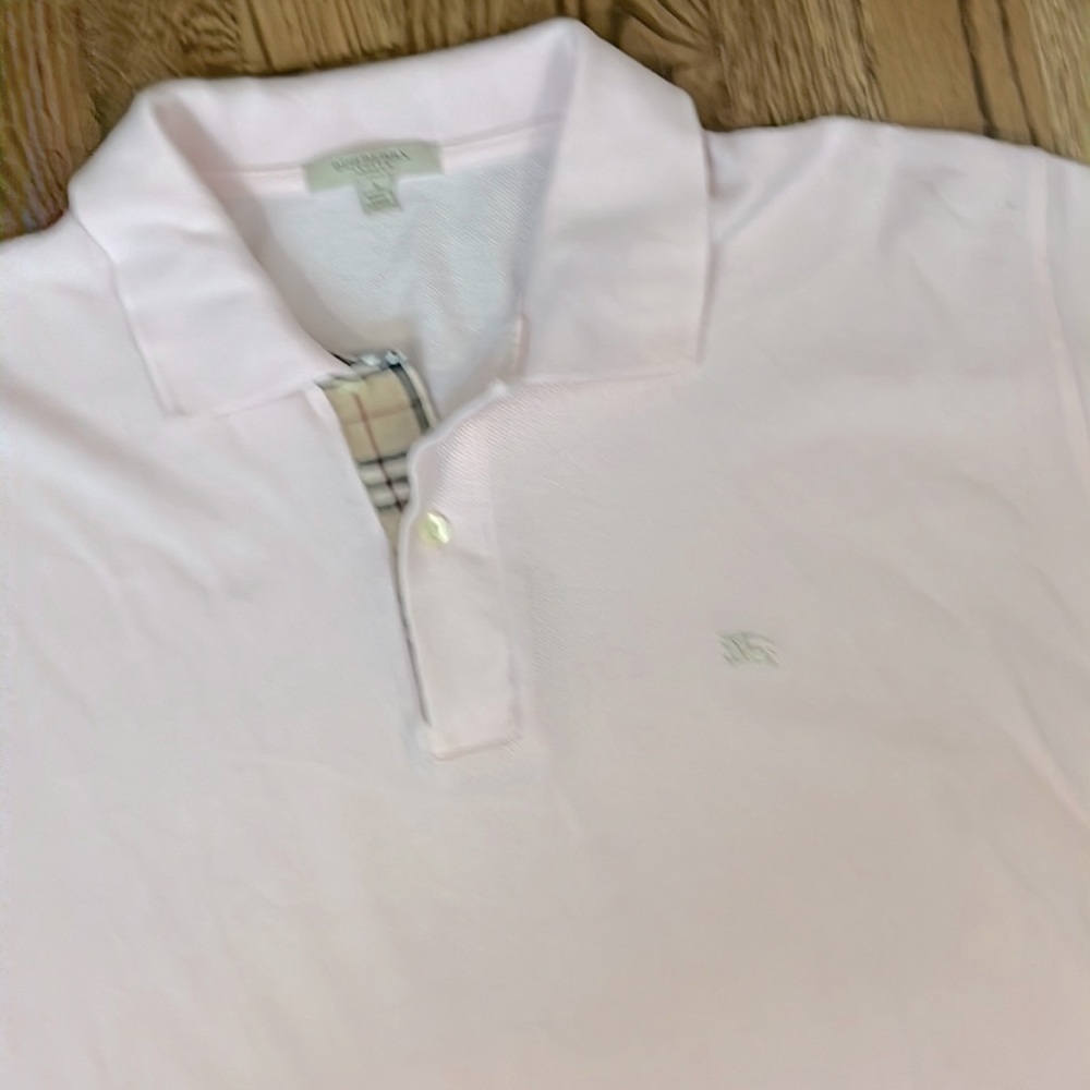 Burberry London Men’s L short sleeve Polo shirt.